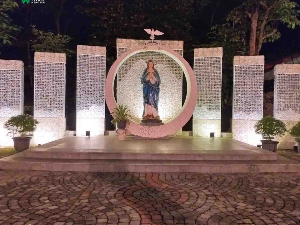 Taman Doa Bunda Maria Pelindung Keluarga di Menoreh